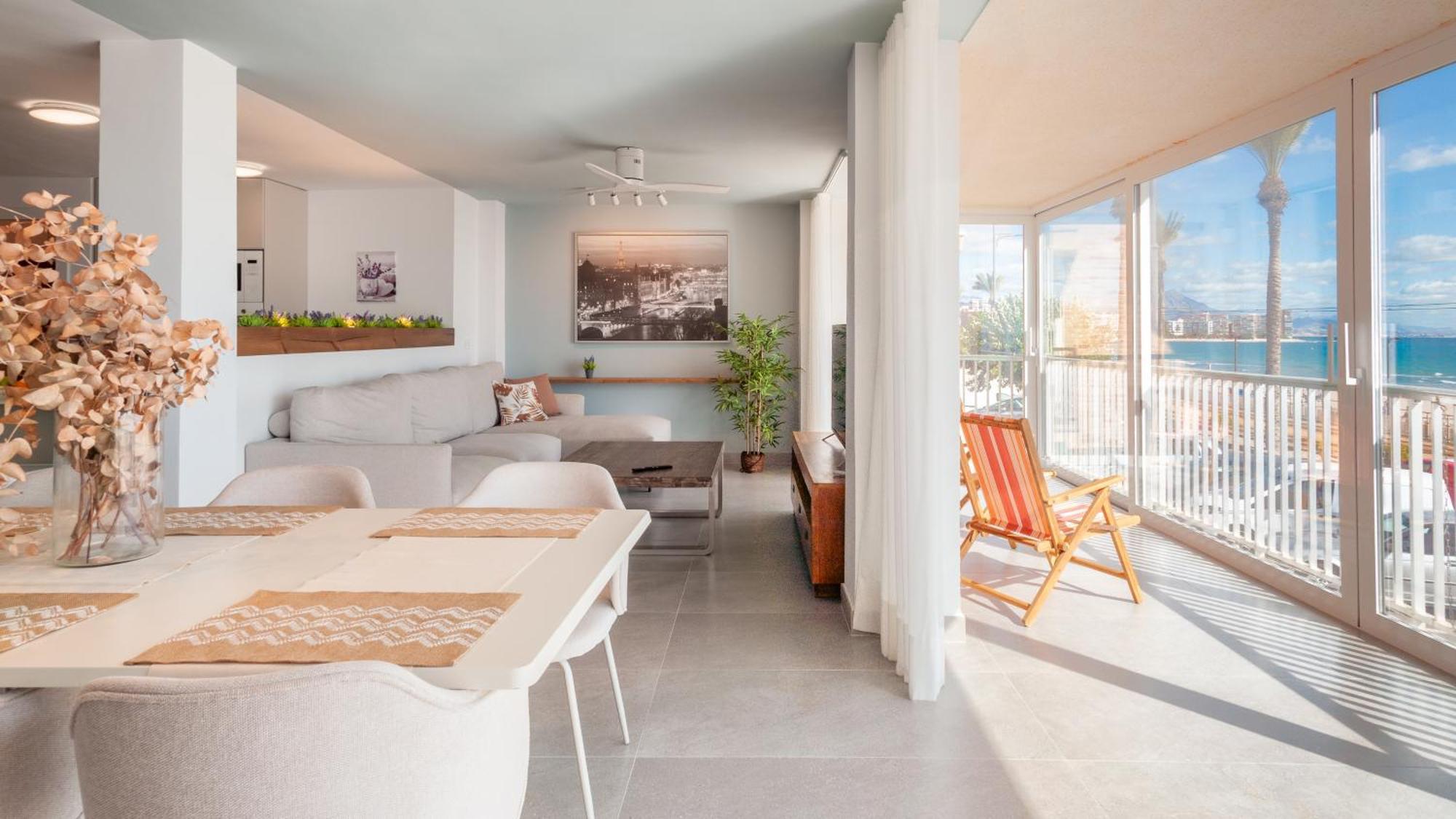 Sohosuites Campello Beach El Campello Exteriör bild